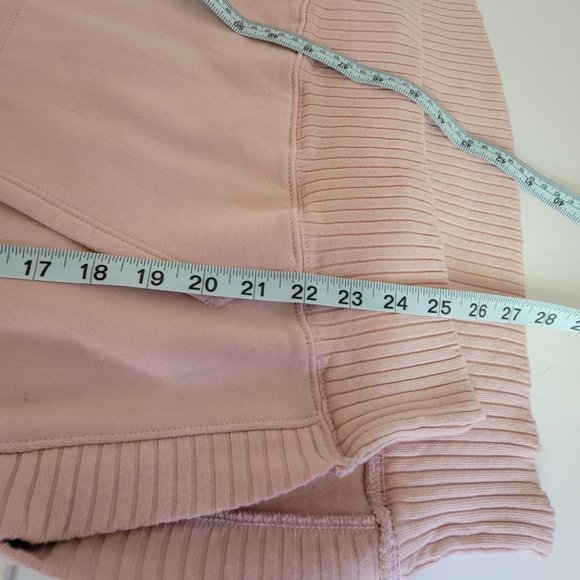 American Eagle Womens Faded Pink Hoodie W/Pockets Size S/P Oversized Pullover - Picture 7 of 12